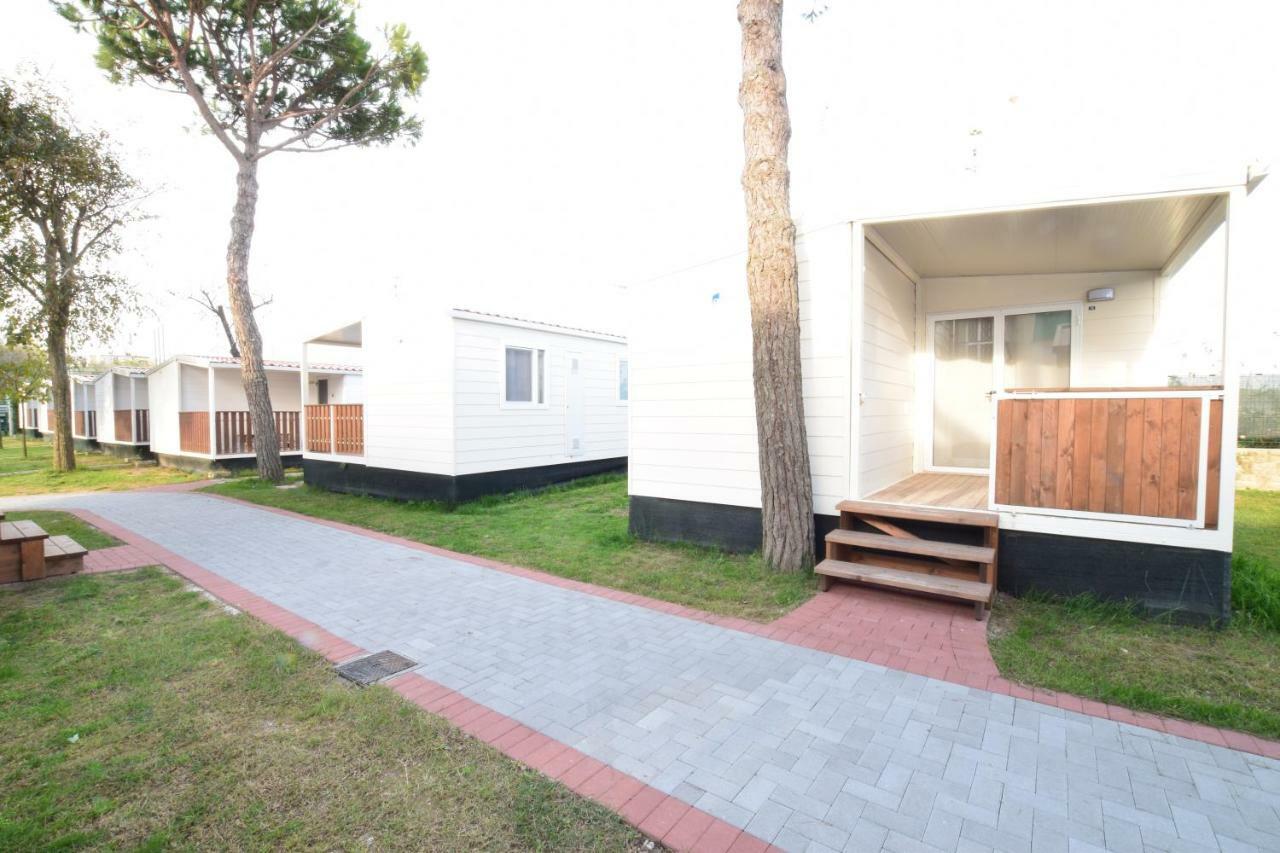 Villa Al Mare Camping - 4 Stelle Cavallino-Treporti Bagian luar foto