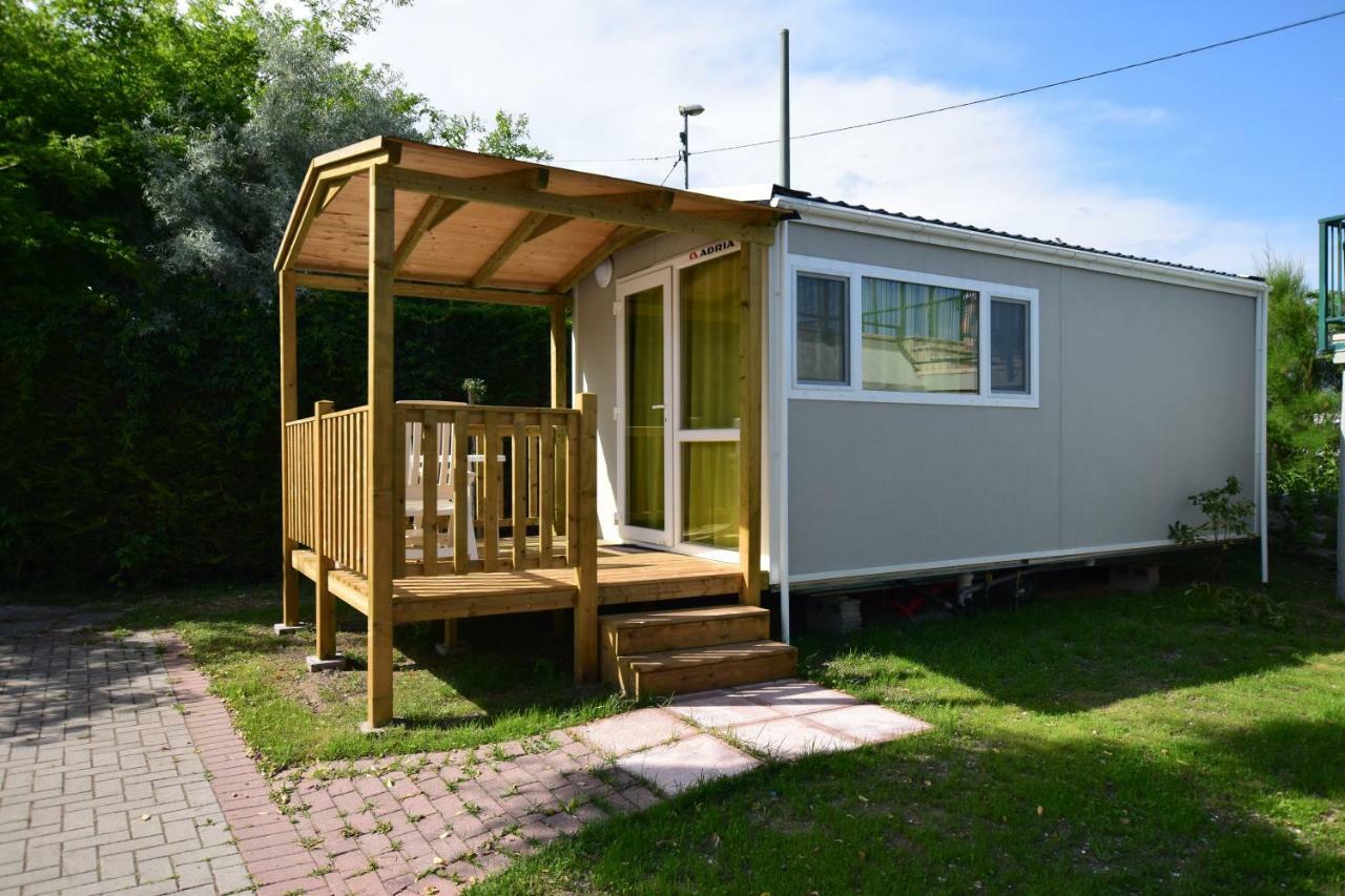 Villa Al Mare Camping - 4 Stelle Cavallino-Treporti Bagian luar foto