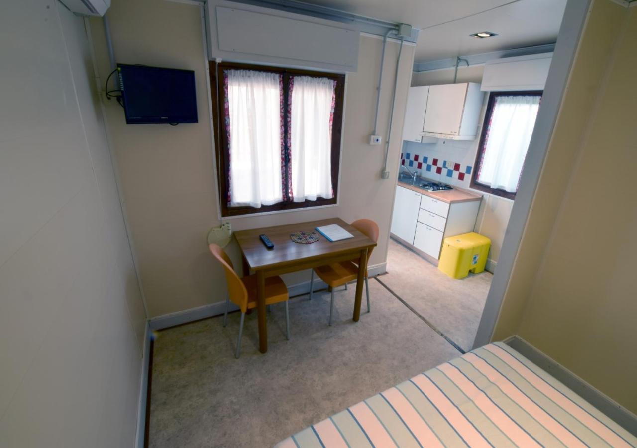 Villa Al Mare Camping - 4 Stelle Cavallino-Treporti Bagian luar foto